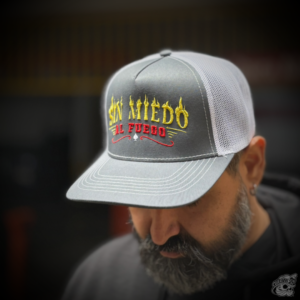 GORRO TRUCKER GRIS-BLANCO